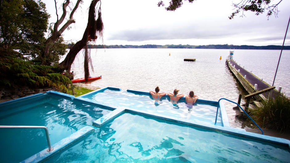 Join us for an exciting kayaking expedition on beautiful Lake Rotoiti to mineral hot pools!