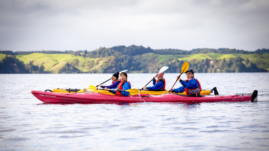 Join us for an exciting kayaking expedition on beautiful Lake Rotoiti to mineral hot pools!