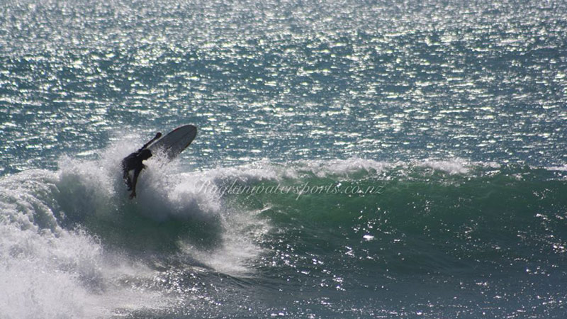 Make the most of this world-famous surf spot and hire a surfboard for 2.5hours!