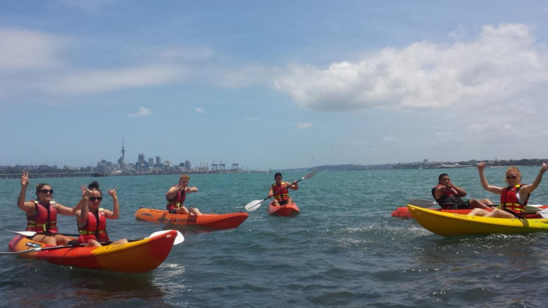 Explore the scenic treasures of Mission Bay beach as you glide across the glistening water in our top of the line kayaks.