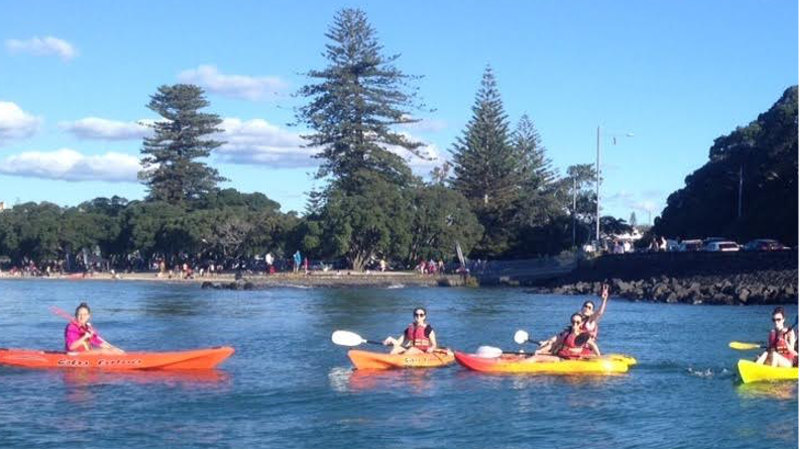 Explore the scenic treasures of Mission Bay beach as you glide across the glistening water in our top of the line kayaks.