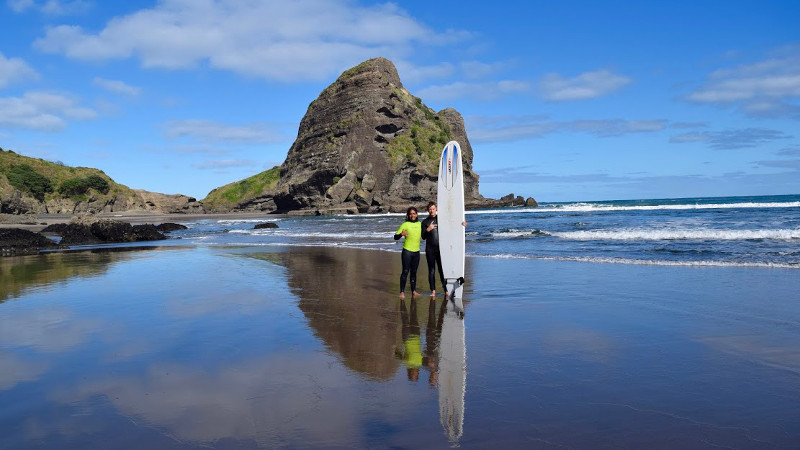 Departing from Auckland City centre every day, the tour offers the opportunity to explore of one of New Zealand’s most treasured national parks, and have a world-class surf lesson at the renowned Piha Beach.