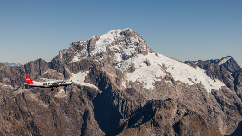 Soak up the breath-taking natural beauty of Milford Sound from the air and be immersed in its spectacular scenery by cruise!