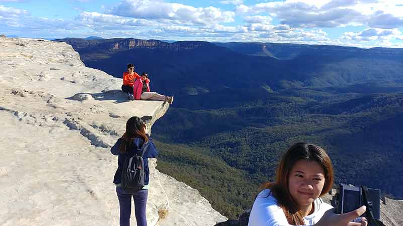 Join Around Sydney Tours on a day tour to the Blue Mountain