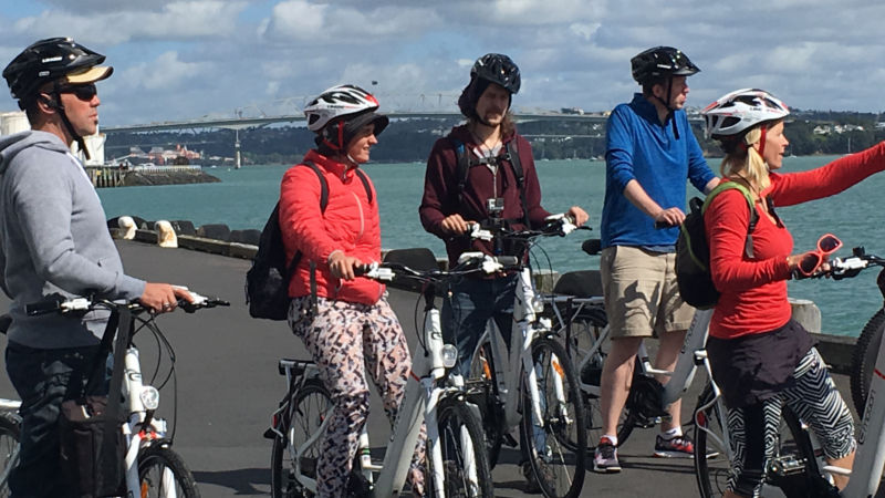 Cruise along the streets and harbour side of Auckland city on electric assisted bikes - allowing your to shift gear into complete cruise mode as you soak up the beautiful sights of New Zealand’s largest and most bustling city.