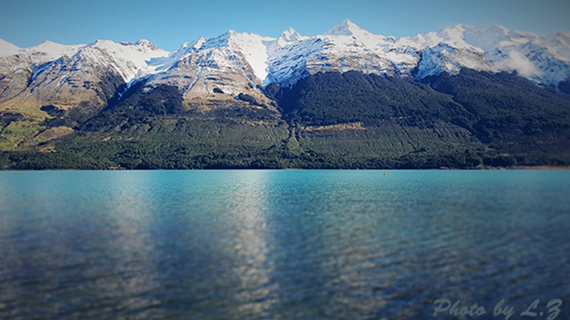 Explore the breathtaking natural beauty of Glenorchy and it’s spectacular surrounds with Falcon Tours.
