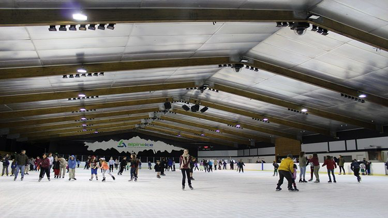 Alpine Ice is Christchurch's leading Ice Skating facility. Safe, entertaining, professional family fun for all ages and abilities.

