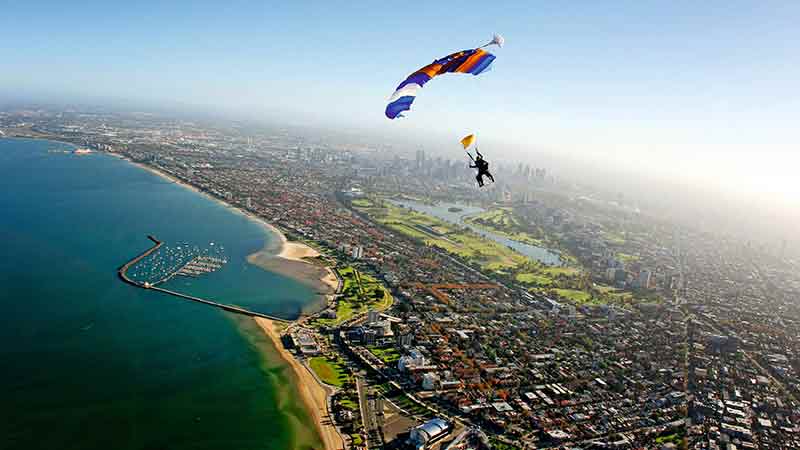 Skydive directly over St Kilda beach and enjoy stunning coastal views as well as Melbourne’s CBD. Melbourne’s only beach and city skydive!