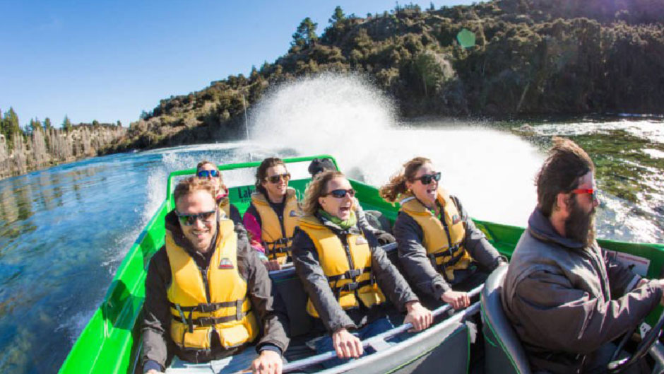 Hit the water for an unforgettable exhilaration and blood-pumping thrill of New Zealand’s most iconic adventure activity, the jet boat!