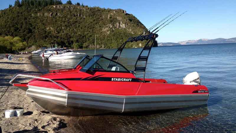 Explore Lake Wakatipu in a safe and stable Stabi Craft!