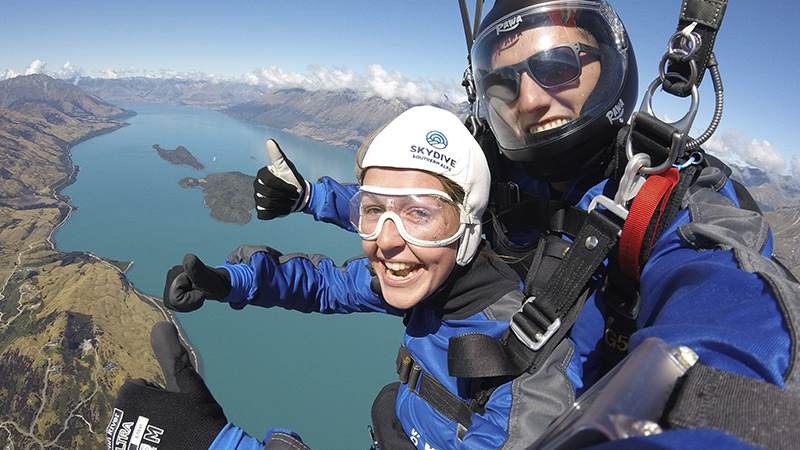 Experience one of the most scenic skydives on the planet with an adrenaline pumping 15,000ft tandem jump!
