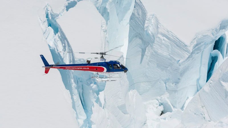 Take a scenic helicopter tour of the world renowned Franz Joseph & Fox Glaciers!

