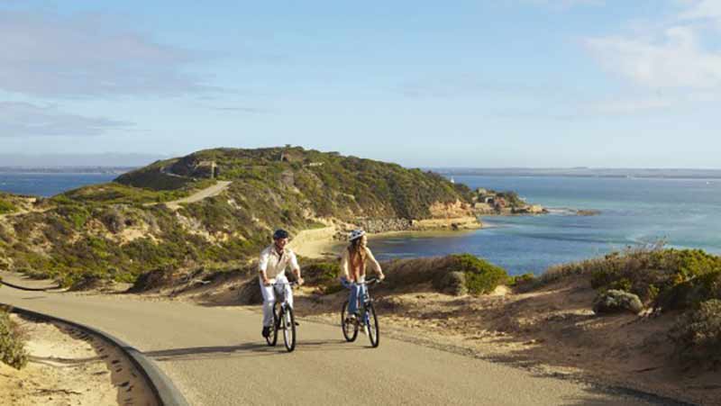 Explore the gorgeous sites and attractions of Mornington Peninsula by bike! Discover Point Nepean’s rich history has had a significant impact on Victoria and Australia in terms of quaranteen, immigration and defence. 