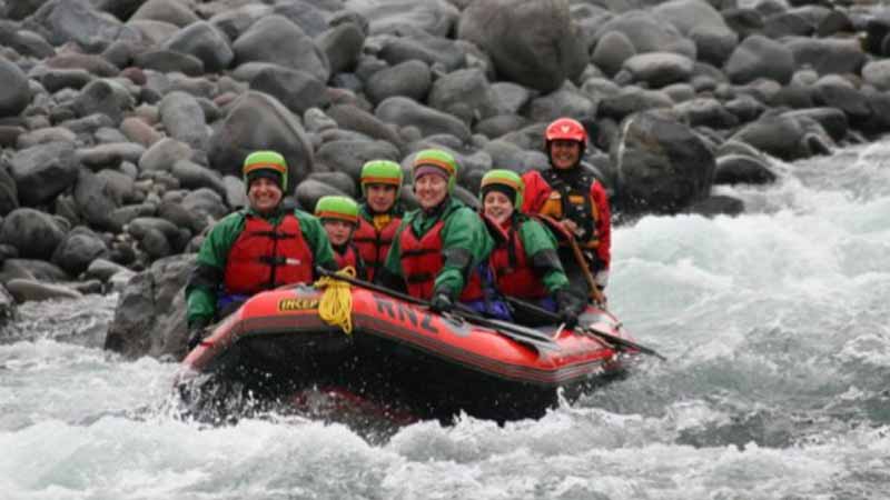 Join Rafting New Zealand for a fantastic time on the lower shotover river!