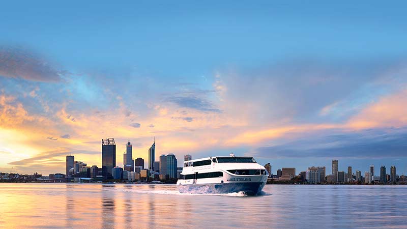 Travel from Fremantle to Perth on a relaxing Swan River cruise whilst enjoying the scenic views. 