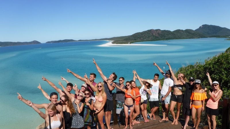 3 Day Whitsundays Backpacker Sail And Adrenalin Package Epic Deals And Last Minute Discounts
