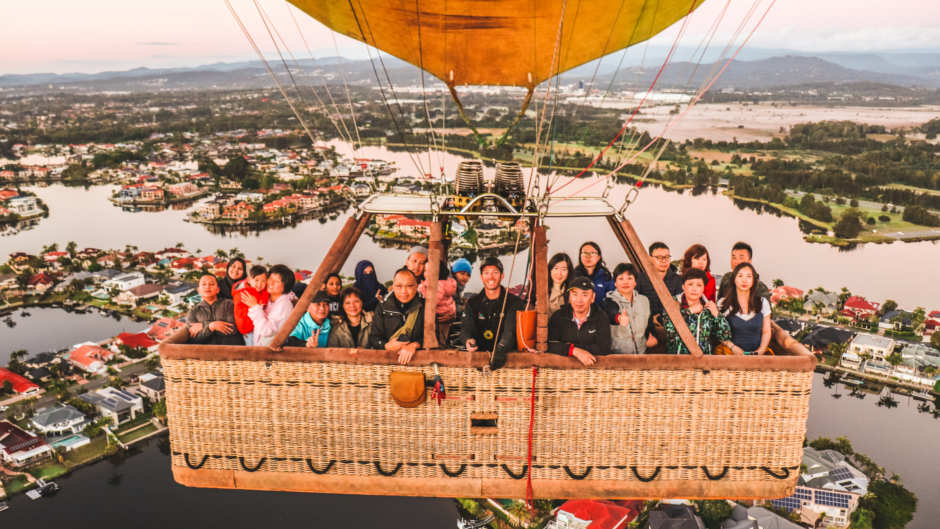 Experience the thrill of a hot air balloon ride and witness the sunrise over the Gold Coast skyline - this makes for a truely unforgettable morning! 