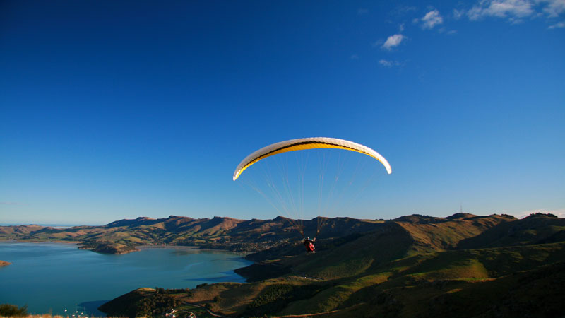 Experience the exciting sport of tandem paragliding overlooking Christchurch.
