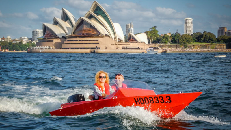 Experience the ultimate thrill as you drive your own zippy 2-seater speedboat around a selected array of spectacular Sydney Harbour sights!