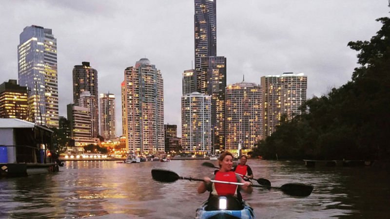 Join us for the ultimate Brisbane River Kayak Tour as you discover the wonderful views of the city by night!