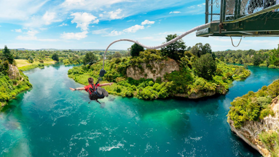 Toes over the edge, you’re about to leap from New Zealand’s only cliff-top Bungy. The cantilever platform positions you high out and over the crystal clear waters of the Waikato River.