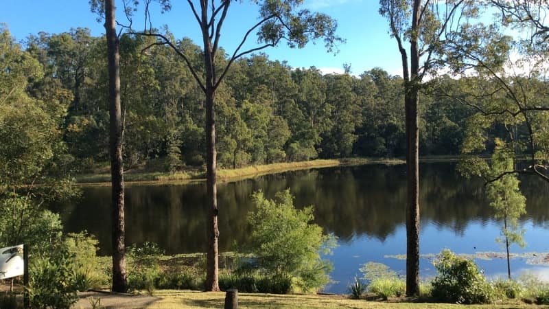 Take yourself on a DIY kayaking tour of the peaceful Enoggera Reservoir.