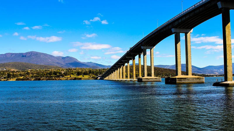 Relax and enjoy exceptional service as you discover the vibrant Hobart city by water aboard our ‘Spirit of Hobart’ vessel…