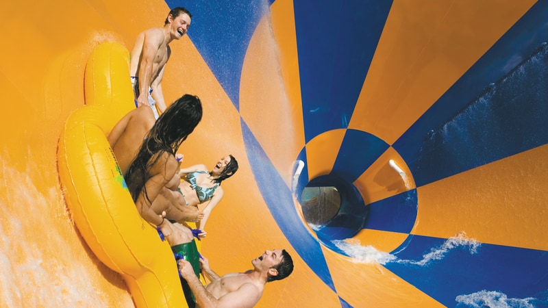 Epic 5 day UNLIMITED entry theme park pass into Warner Bros. Movie World, Sea World and Wet'n'Wild on the Gold Coast! Can be used over 5 consecutive days.