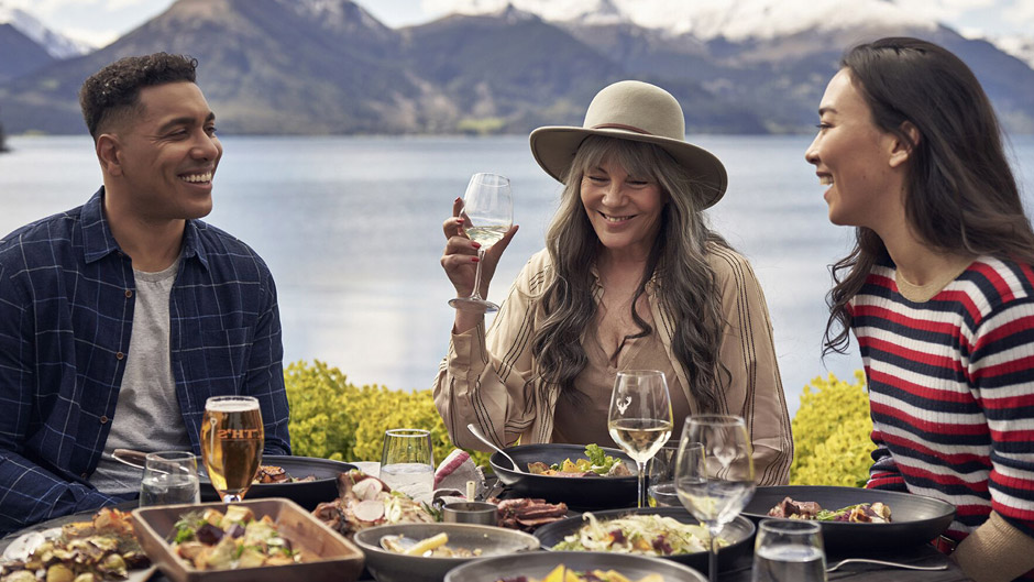 Explore Queenstown's beautiful Lake Wakatipu on board a vintage steamship (TSS Earnslaw, 1912) and enjoy a delicious gourmet BBQ lunch at Walter Peak High Country Farm.