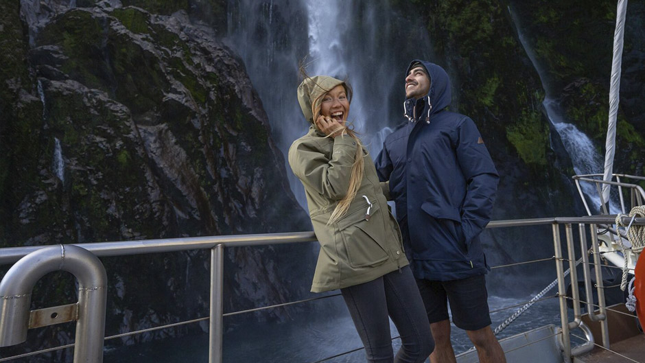 Get up close and personal with Milford Sound on our leisurely Nature Cruise. Experience the spray of a waterfall as you cruise close to sheer rock faces. 