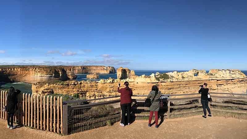 Experience one of the most spectacular natural landscapes on the planet! Join us for a day on the Great Ocean Road with this small group tour.