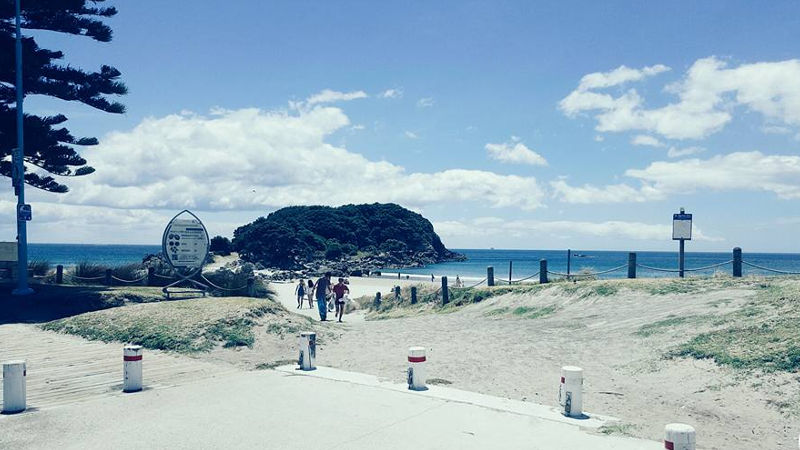Ride along the sandy beaches of Mount Maunganui and explore this stunning beachside town on a Fat Tyre Bike from the iconic Indi Bikes!