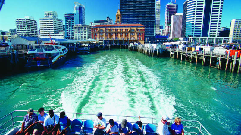 Discover all the hidden gems and best bits of Auckland from a locals perspective on an epic full day Auckland City Tour...