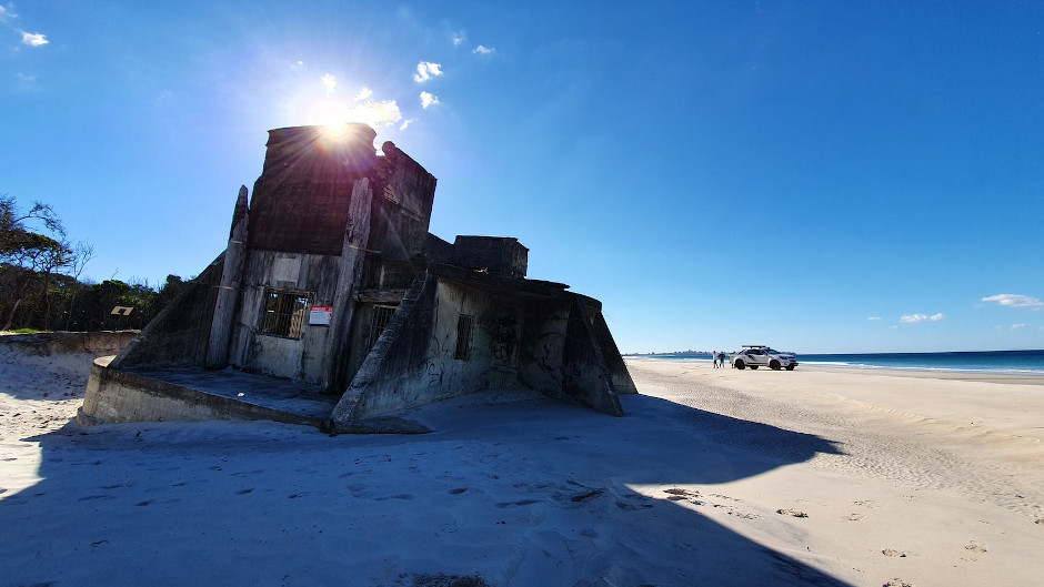 Adventure awaits on this scenic Bribie Island 4x4 tour!