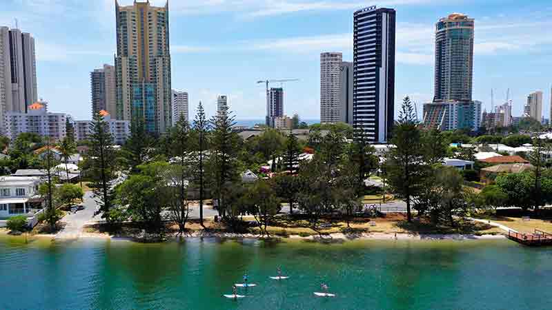 Experience the stunning waterways of the Gold Coast by SUP! Hire a Stand Up Paddle Board from Go Vertical SUP Hire and explore at your leisure.
