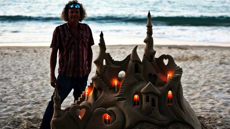 Great activity to make your time in Noosa memorable and fun 
making the sandcastle of your dreams!