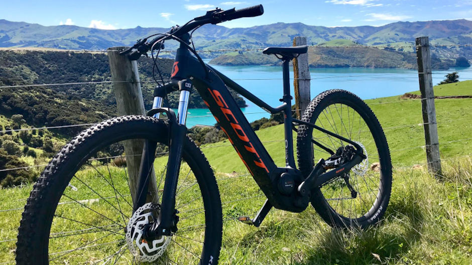 Explore the stunning beauty of the Akaroa coastline and countryside on the Banks Peninsula on our 2 hour guided Ebike tour.