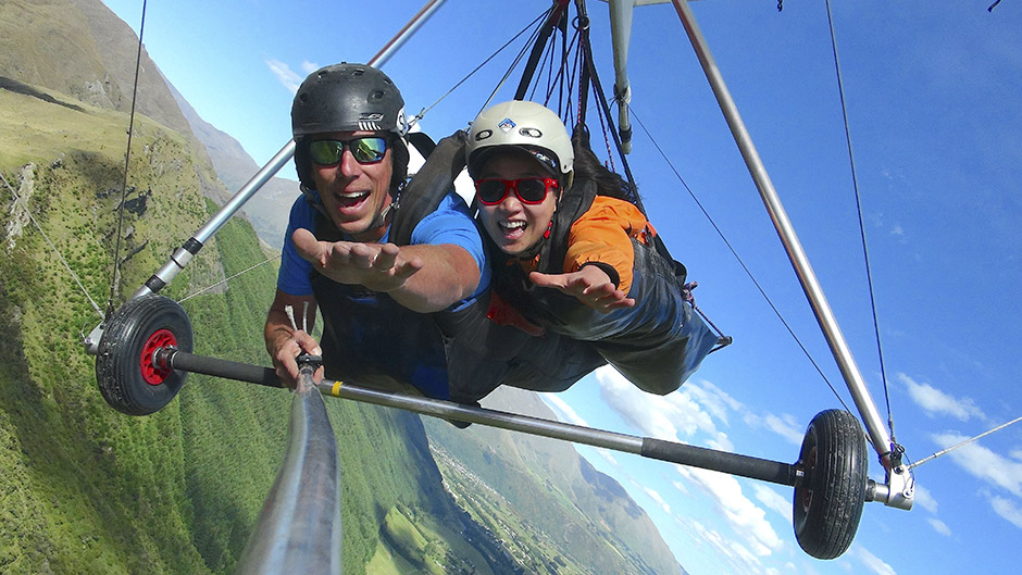 Learn more about hang gliding and get to fly the glider yourself!