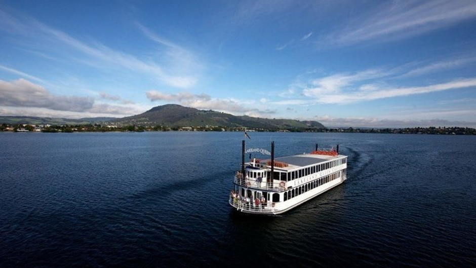 All aboard the Lakeland Queen with live Commentary, great food, and stunning views of Lake Rotorua!
