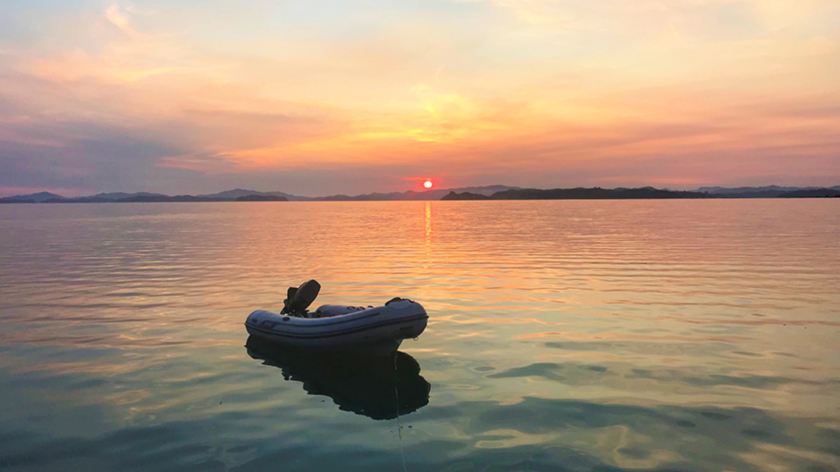 Lap up the beauty of the world-famous Bay of Island's at sunset on an exceptional gourmet dinner cruise!

