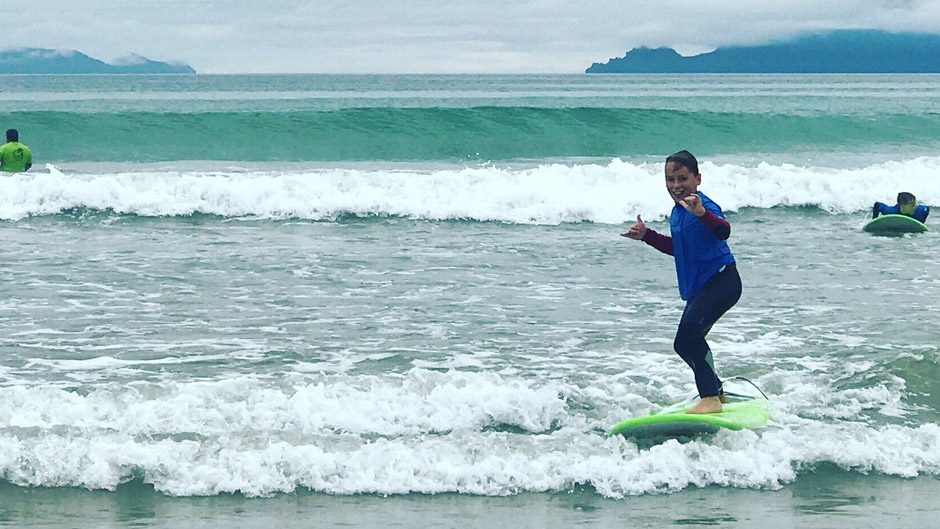 Kids Group Surf Lesson - Learn 2 Surf Waipu Cove