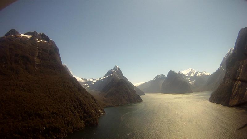 Join Fly Fiordland for an epic scenic flight to explore the wonders of Milford Sound and the stunning Fiordland National Park.