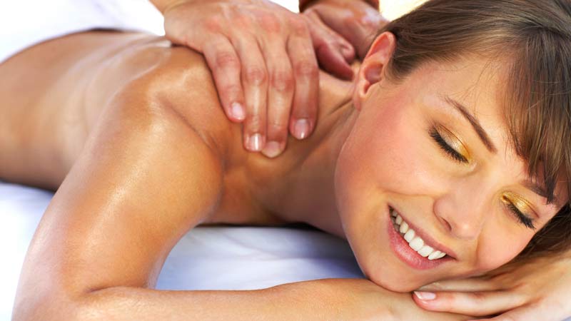 Aspects Day Spa is conveniently located in central Queenstown and provides the ultimate space to get away from the bustle of everyday life and relax with a luxurious one-hour massage.