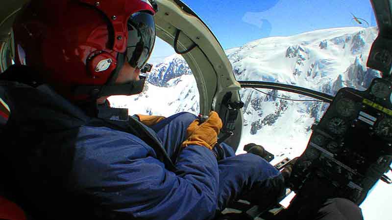 The ten minute Fox Glacier Helicopter flight, is an introductory flight, that allows magnificent views of the vast unfolding Fox Glacier.