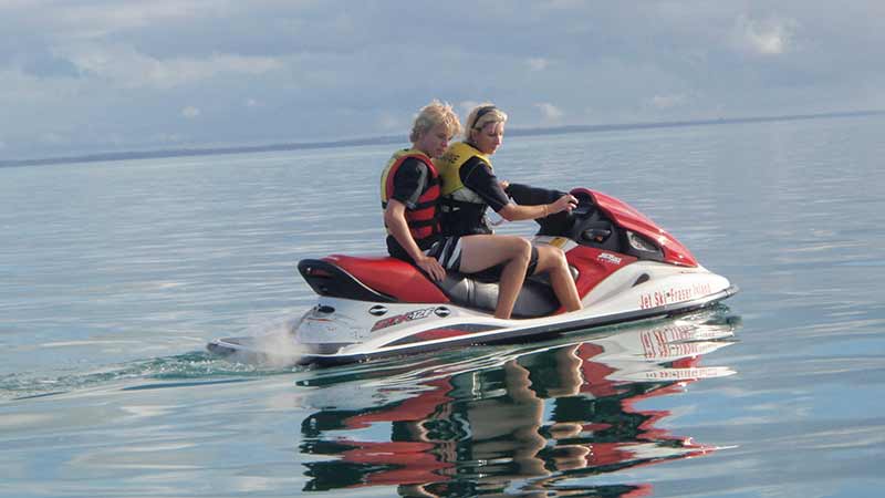 Hit Hervey Bay at full throttle and live large with our high-powered 4 stroke thrill machines!